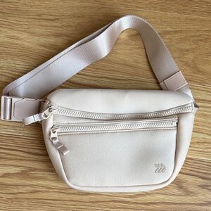 NWOT All in Motion Premium Belt Bag